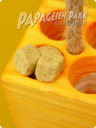 Foraging cubes - small