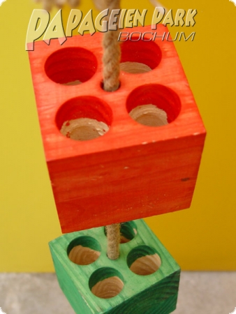 Foraging cubes - medium