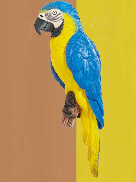 Magnet model blue and gold macaw 9cm