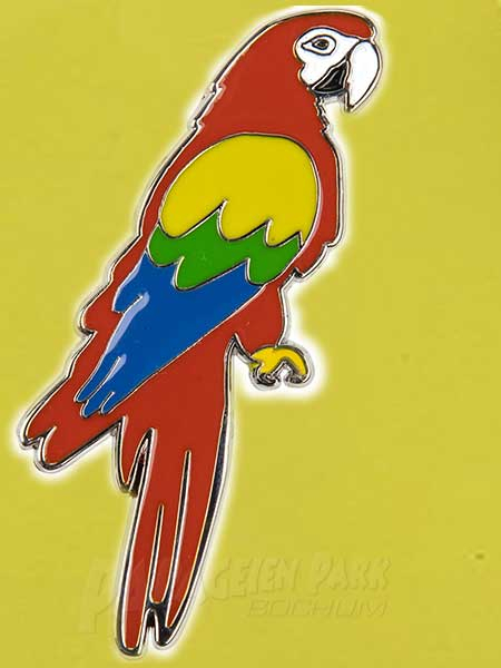 Magnetic figure scarlet macaw 5 6cm